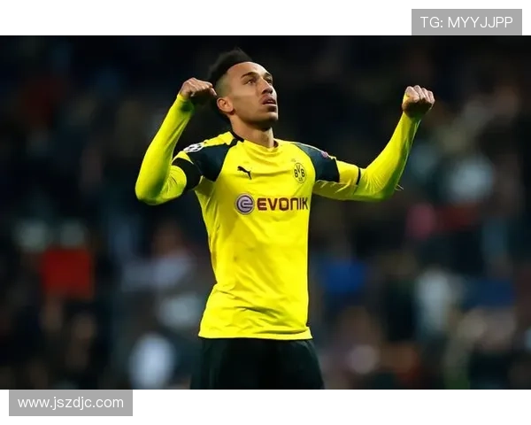 全球足球巨星的多国籍背景与文化交融探讨 全球足球巨星的多国籍背景与文化交融探讨