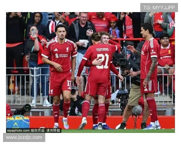 内达尔足球明星的传奇之路与不屈精神的完美结合 内达尔足球明星的传奇之路与不屈精神的完美结合