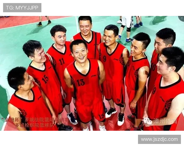 南京篮球队与成都篮球队的耐力较量赛后深度分析与总结 南京篮球队与成都篮球队的耐力较量赛后深度分析与总结