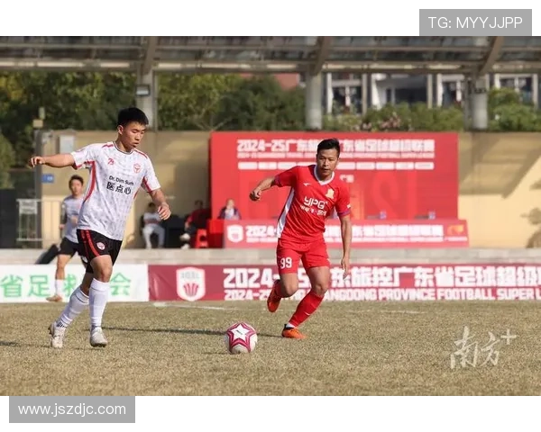 赛后分析:深圳足球队与广州足球队的战术对决与启示 赛后分析:深圳足球队与广州足球队的战术对决与启示