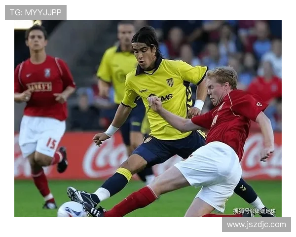 足球场上的璀璨星光展现踢足球明星们的风采与激情